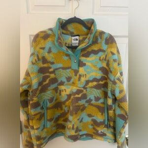 Ladies North Face fleece